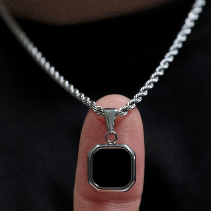 black onyx pendant necklace