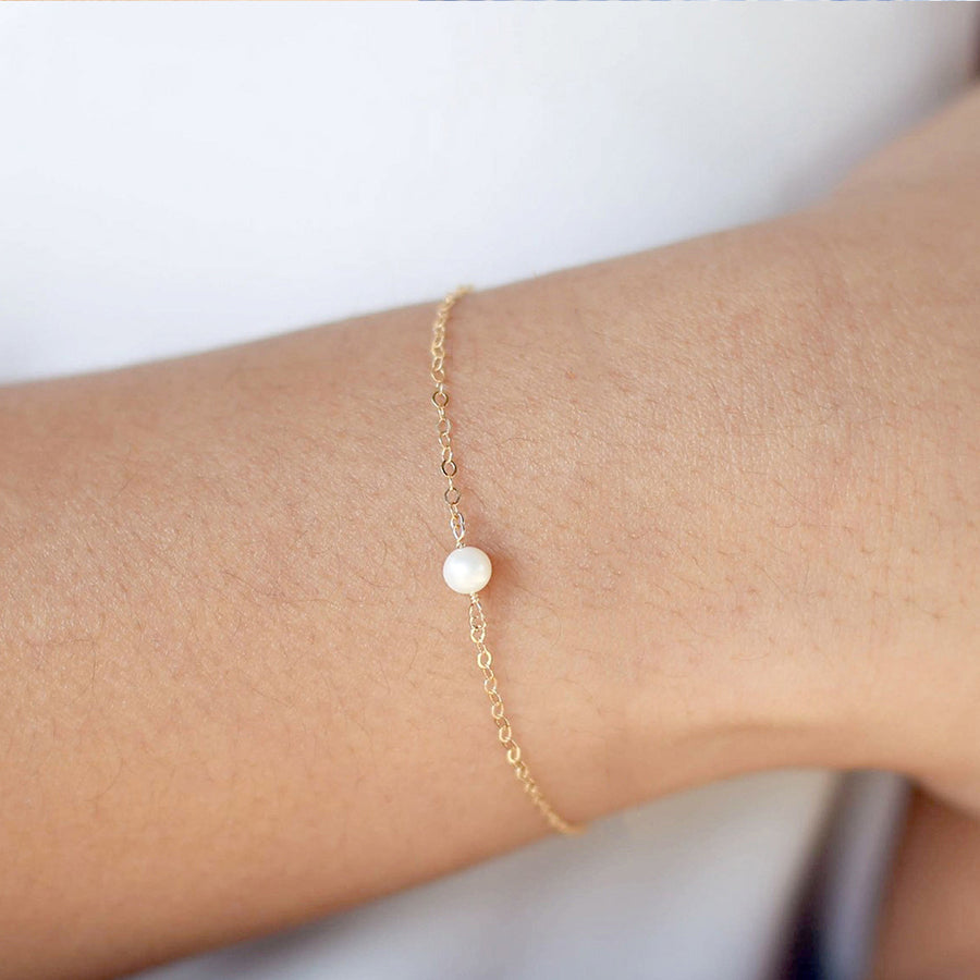 single pearl bracelet